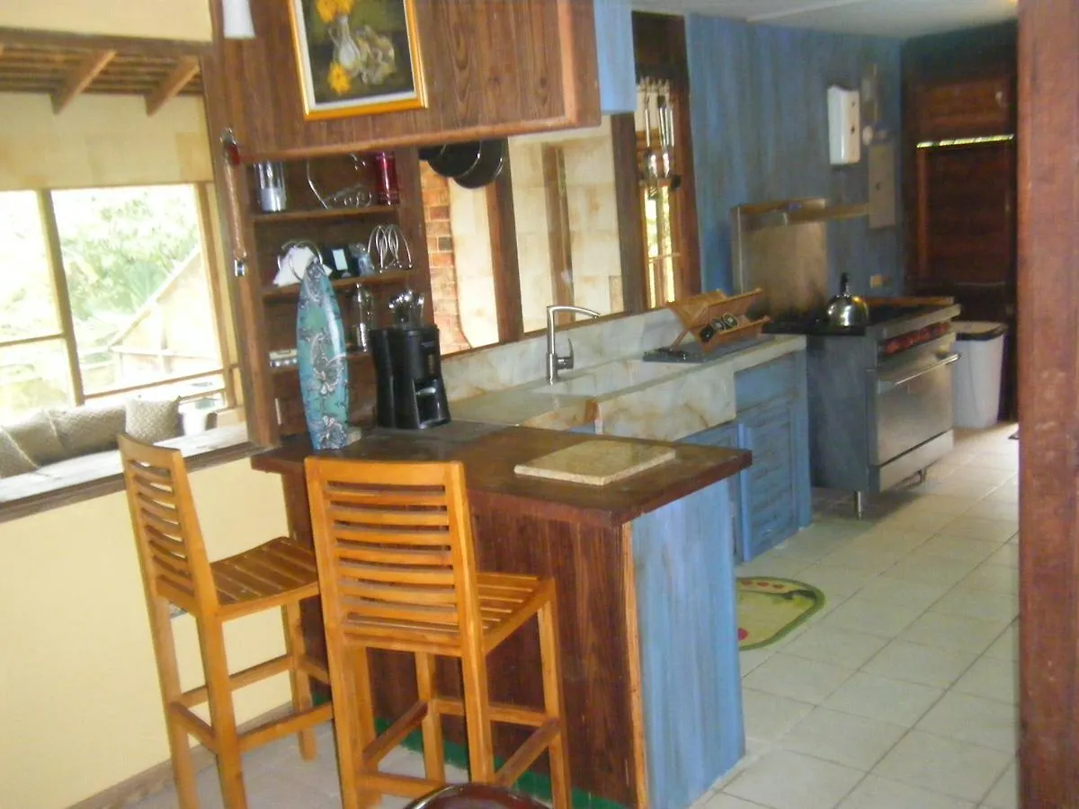 Lejartre'S Retreat Pension Mount James 0*,
